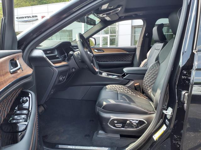 2023 Jeep Grand Cherokee GRAND CHEROKEE L SUMMIT RESERVE 4X4