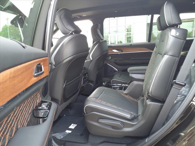 2023 Jeep Grand Cherokee GRAND CHEROKEE L SUMMIT RESERVE 4X4