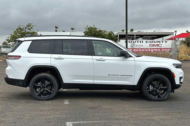 2023 Jeep Grand Cherokee L Altitude 4x2