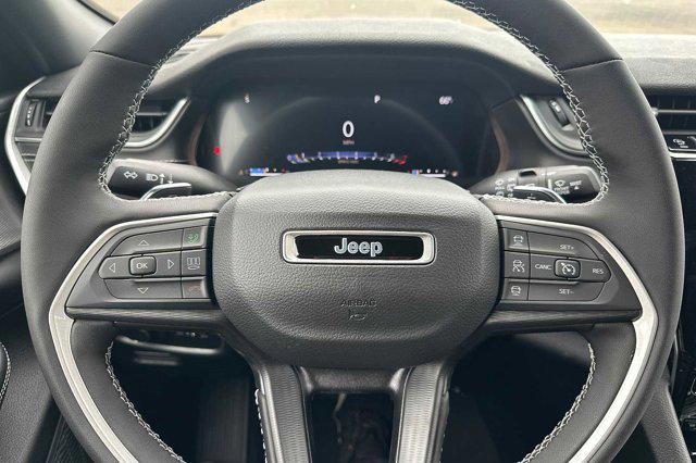 2023 Jeep Grand Cherokee L Altitude 4x2