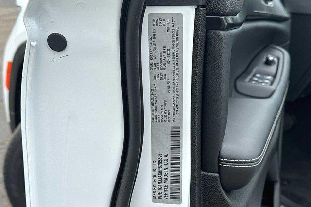 2023 Jeep Grand Cherokee L Altitude 4x2