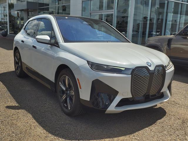 2023 BMW iX
