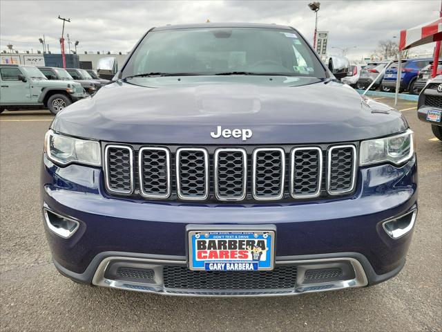 2017 Jeep Grand Cherokee Limited 4x4 2017 Jeep Grand Cherokee Limited 4x4