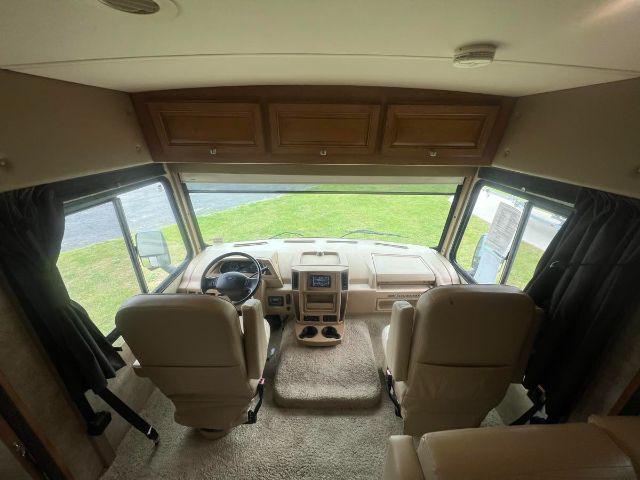 2015 Ford F-53 M-35G- Ford