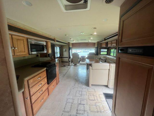 2015 Ford F-53 M-35G- Ford