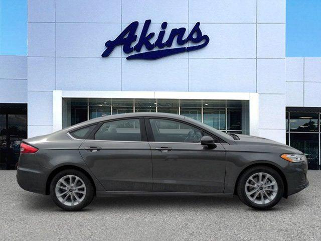 2020 Ford Fusion SE 2020 Ford Fusion SE