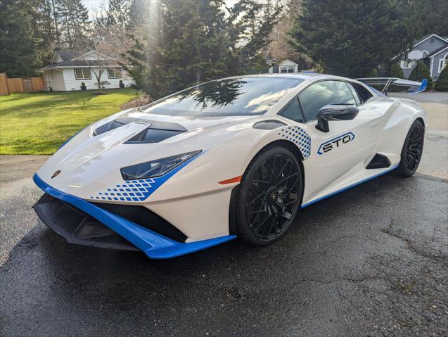 New & Used Lamborghini Cars for Sale Near Bellevue, WA