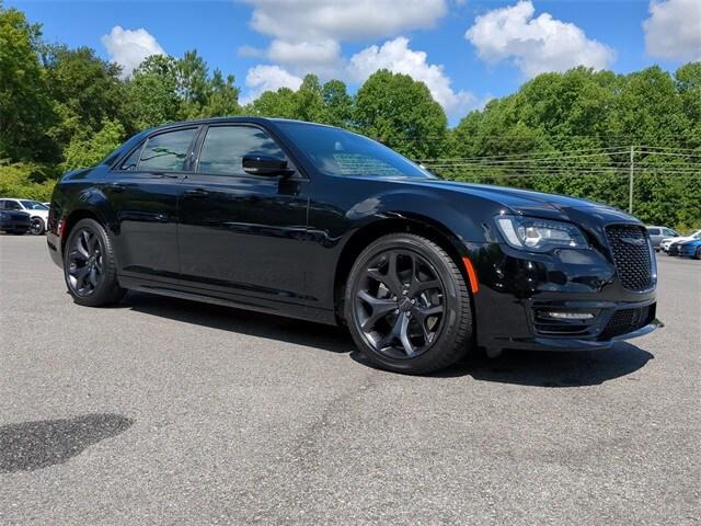 2023 Chrysler Chrysler 300 300S V8