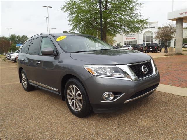 2015 Nissan Pathfinder SL