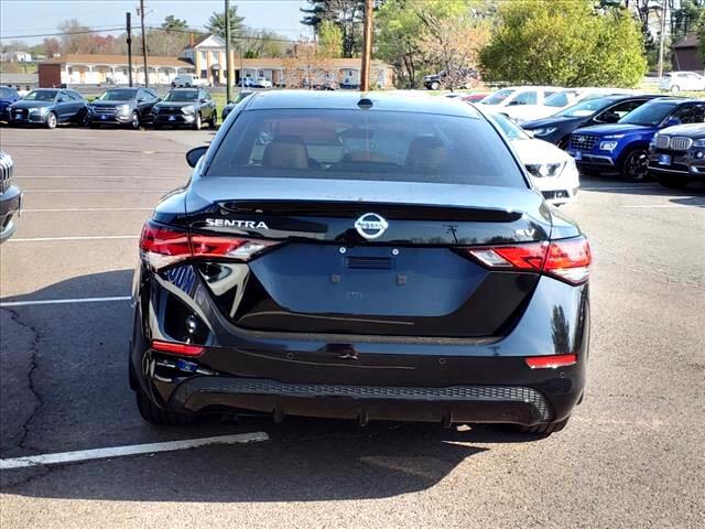 2021 Nissan Sentra SV Xtronic CVT