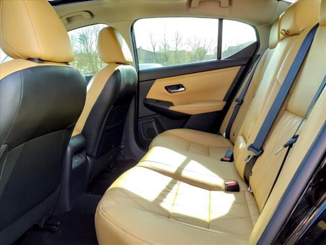 2021 Nissan Sentra SV Xtronic CVT
