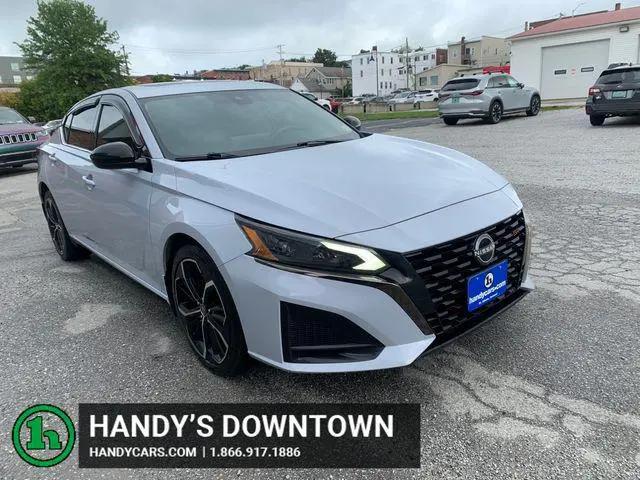 2023 Nissan Altima SR Intelligent AWD for sale in St Albans, VT