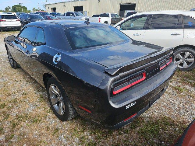 2018 Dodge Challenger SXT Plus