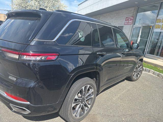 2023 Jeep Grand Cherokee Overland 4x4