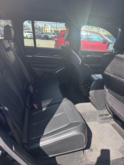 2023 Jeep Grand Cherokee Overland 4x4