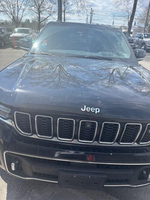2023 Jeep Grand Cherokee Overland 4x4