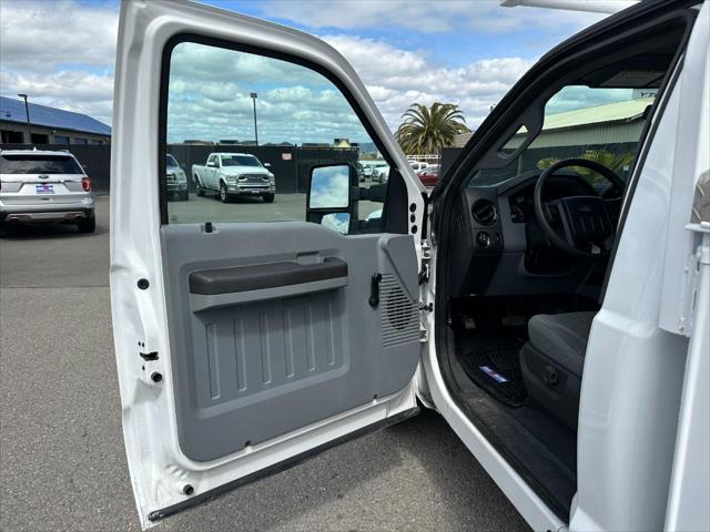 2016 Ford F-250 UTILITY TRUCK