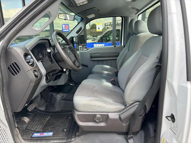 2016 Ford F-250 UTILITY TRUCK
