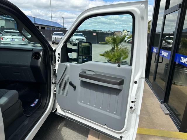 2016 Ford F-250 UTILITY TRUCK