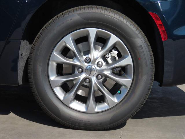 2023 Chrysler Pacifica PACIFICA TOURING L AWD