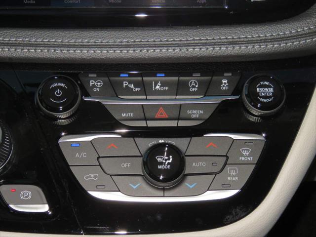 2023 Chrysler Pacifica PACIFICA TOURING L AWD