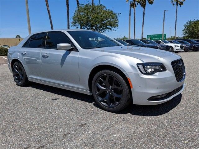 2023 Chrysler Chrysler 300 300S V6