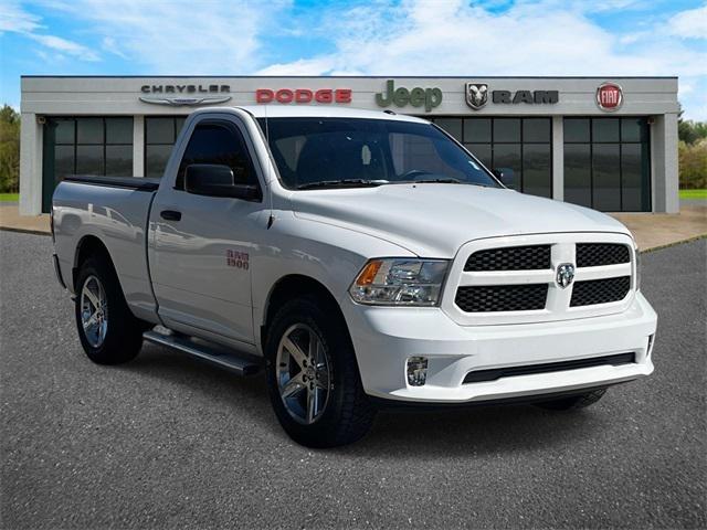 2017 RAM 1500 Express Regular Cab 4x2 64 Box