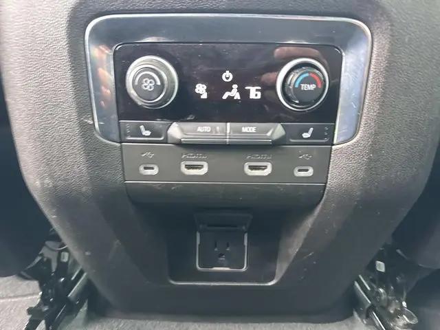 2021 Chevrolet Suburban 4WD Premier