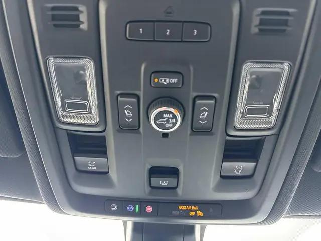 2021 Chevrolet Suburban 4WD Premier