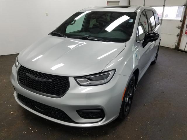 2023 Chrysler Pacifica Plug-In Hybrid PACIFICA PLUG-IN HYBRID LIMITED