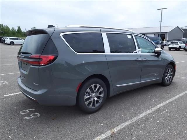 2023 Chrysler Pacifica Plug-In Hybrid PACIFICA PLUG-IN HYBRID PINNACLE