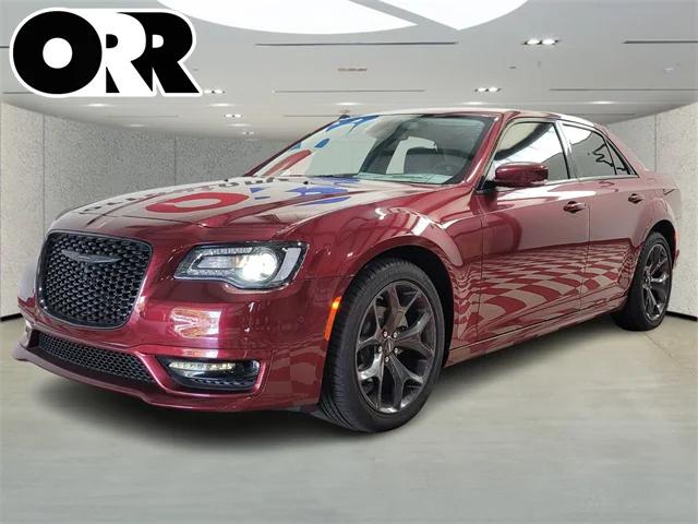 2023 Chrysler Chrysler 300 300 TOURING L RWD