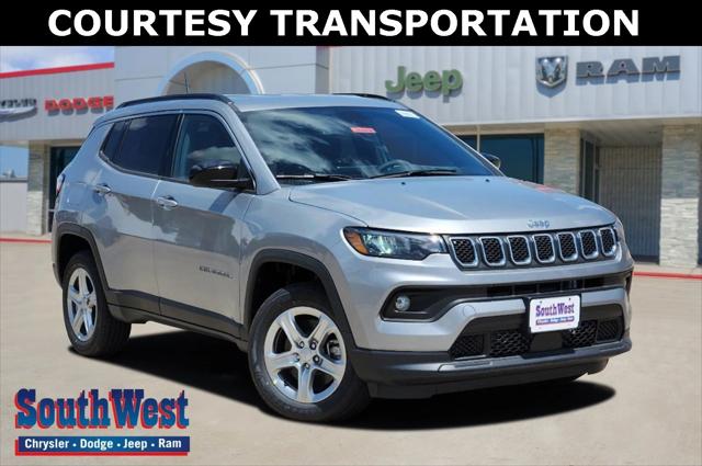 2023 Jeep Compass COMPASS LATITUDE 4X4