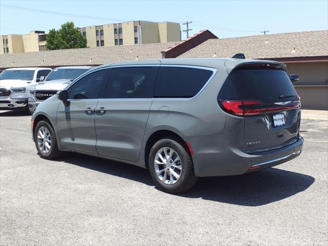 2023 Chrysler Pacifica PACIFICA TOURING L AWD