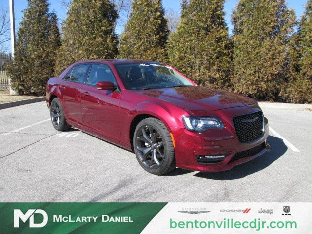 2023 Chrysler Chrysler 300 300 TOURING L RWD