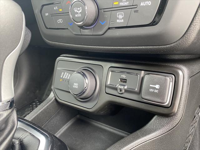 2022 Jeep Renegade RENEGADE ALTITUDE 4X4