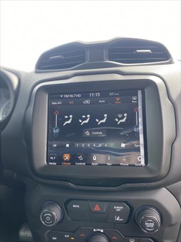2022 Jeep Renegade RENEGADE ALTITUDE 4X4