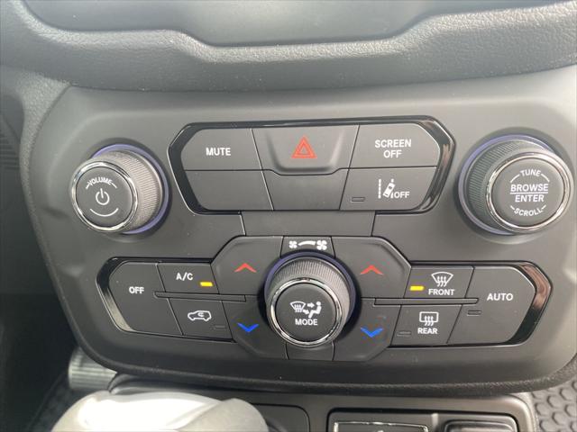 2022 Jeep Renegade RENEGADE ALTITUDE 4X4