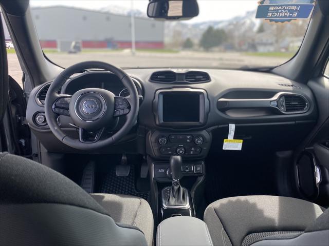 2022 Jeep Renegade RENEGADE ALTITUDE 4X4