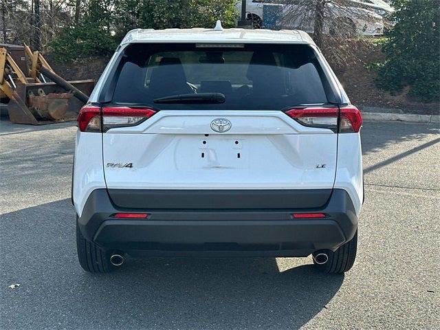 2022 Toyota RAV4 LE