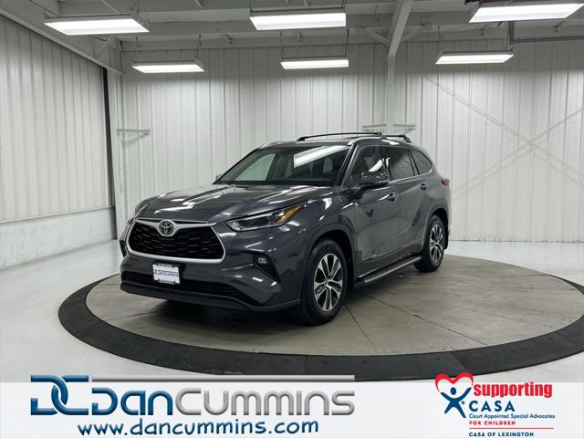 2021 Toyota Highlander XLE 2021 Toyota Highlander XLE