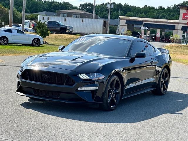 2022 Ford Mustang GT Premium Fastback