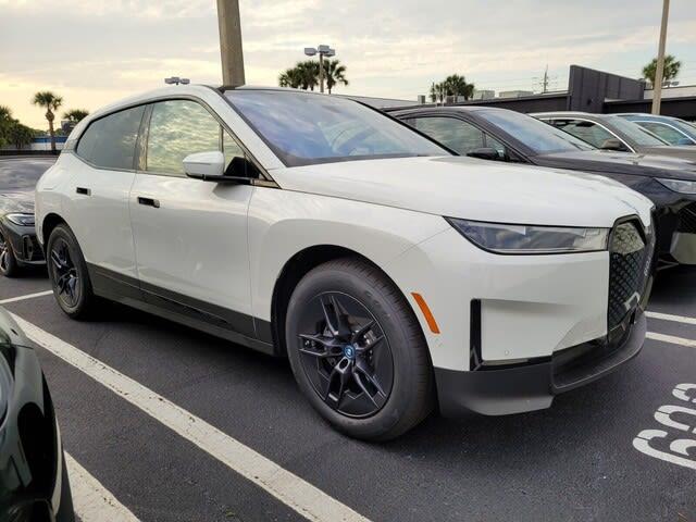2024 BMW iX