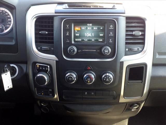 2020 Ram 1500 SLT Crew Cab 4x4 64 Box