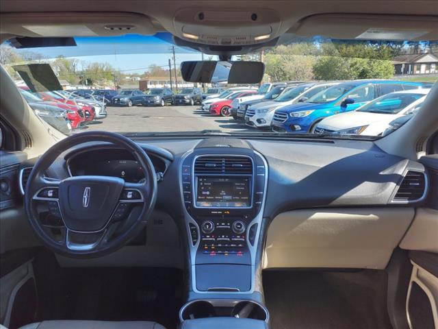 2019 Lincoln Nautilus Reserve