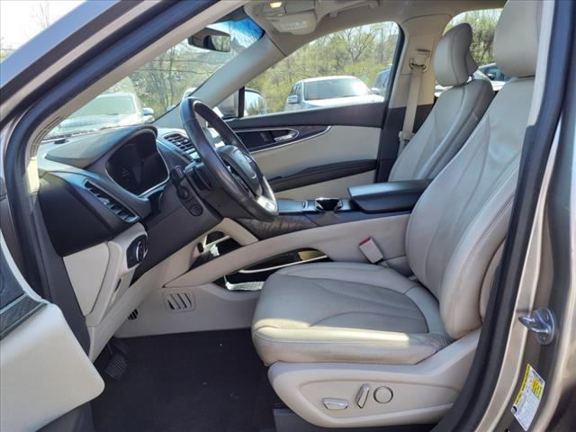 2019 Lincoln Nautilus Reserve