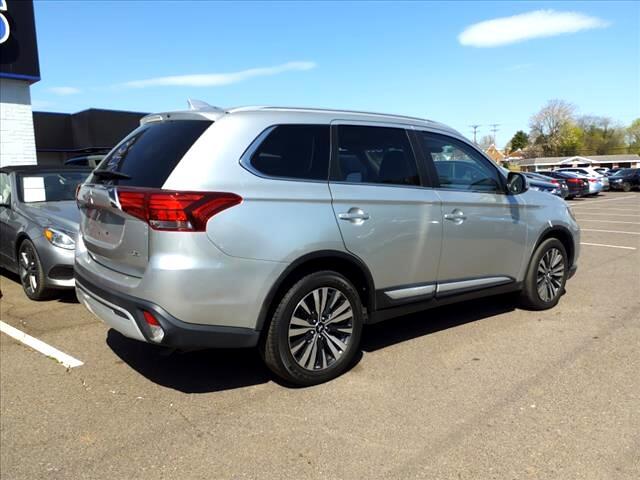 2020 Mitsubishi Outlander SE 2.4