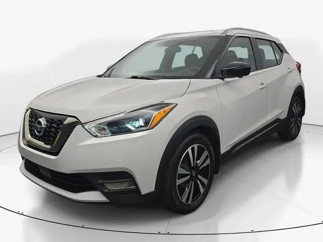 2020 Nissan Kicks SR Xtronic CVT