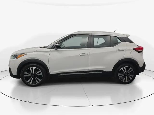 2020 Nissan Kicks SR Xtronic CVT