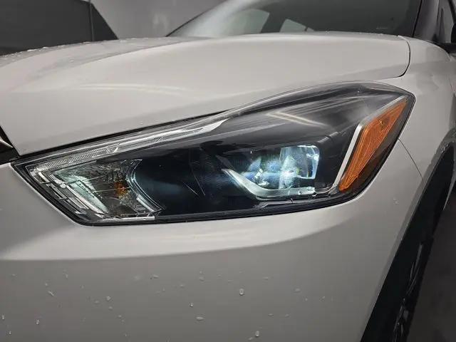 2020 Nissan Kicks SR Xtronic CVT